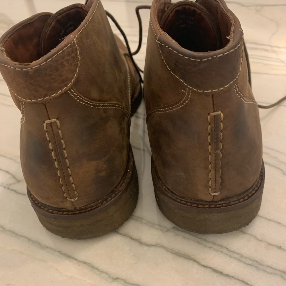 Johnston & Murphy Nubuck Leather  Low Tie Boots - Picture 11 of 14